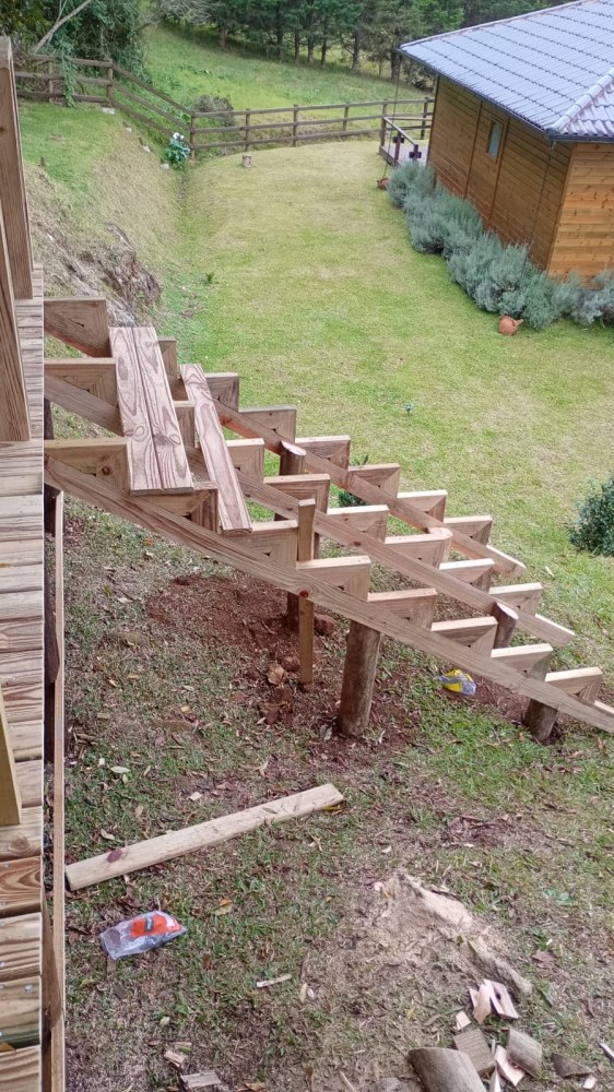 Escada para deck