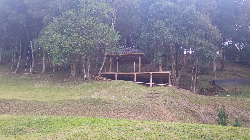 Quiosque com deck